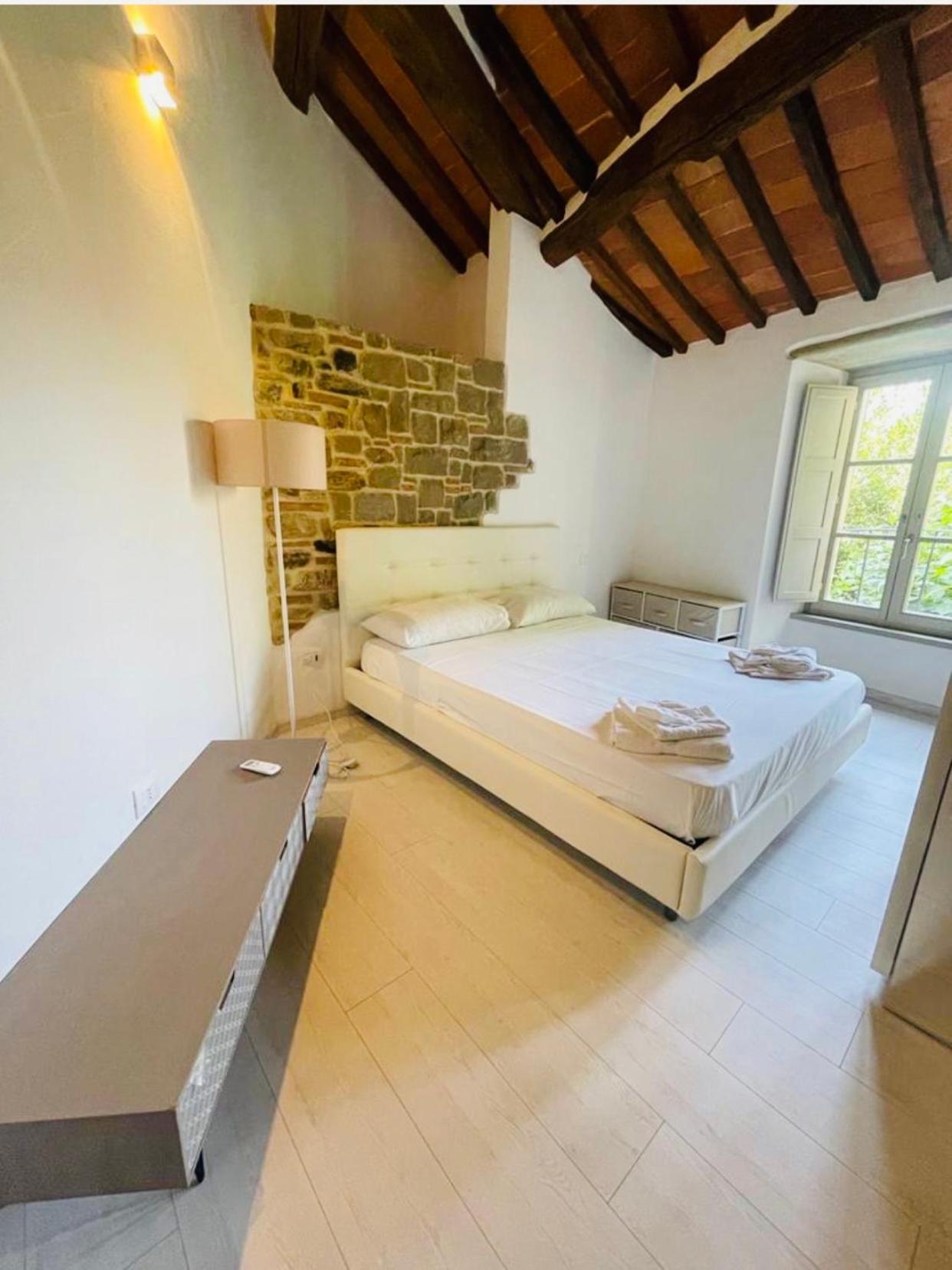 Apartment La Torre Di Borgunto - Piazza Grande *